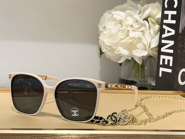 Chanel 5493 Rectangle Sunglasses C83130