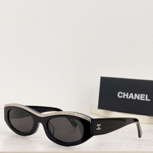 Chanel 5493 Rectangle Sunglasses C83094