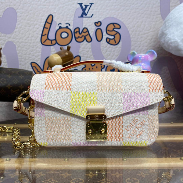 LV N40749 Louis Vuitton Pochette Métis East West Bag Peach