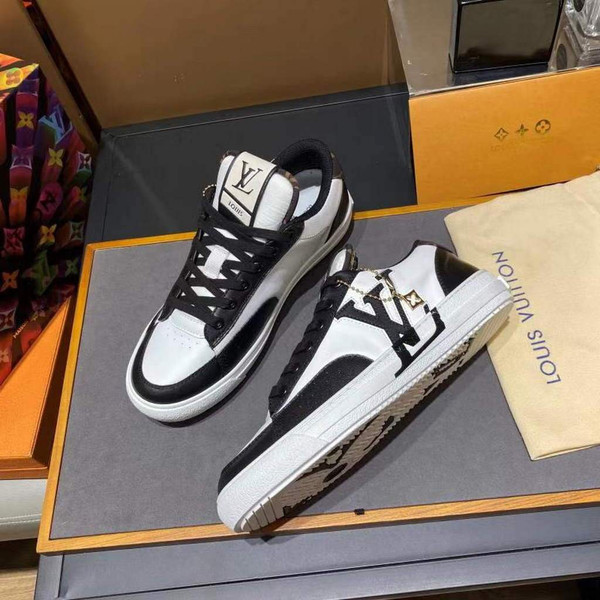 Louis Vuitton 1A9PZS  Women Men's  LV Time Out Sneaker M60048