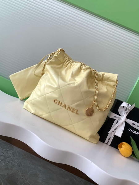 Chanel 22 AS3261 Handbag 24C Shiny Calfskin Light Yellow Gold