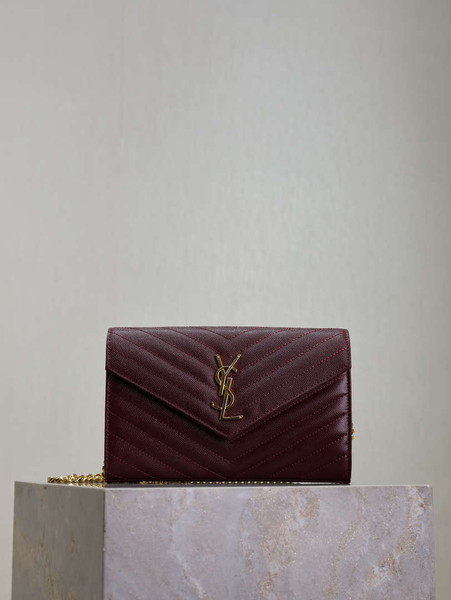 YSL 377828 Classic Cassandre chain wallet in grain de Poudre leather Wine Red