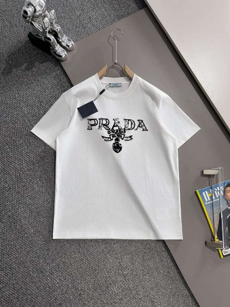 Prada Short-sleeved T-shirt for Men and Women P55394