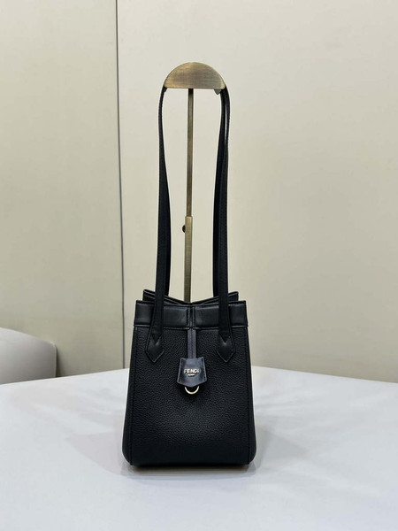 Fendi Mini Origami 8BS083 Black leather mini bag that can be transformed 8626As