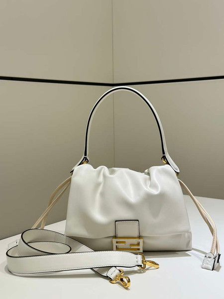 Fendi 8BR833AQ0DF1SK5 Mamma Baguette Medium White nappa leather bag 8677M