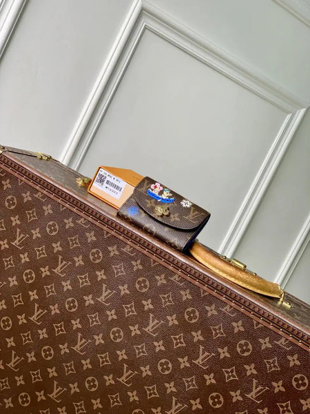 LV M15323 Louis Vuitton Rosalie Coin Purse Monogram