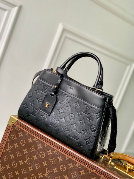 LV M25577 Louis Vuitton Avenue PM Bag Black