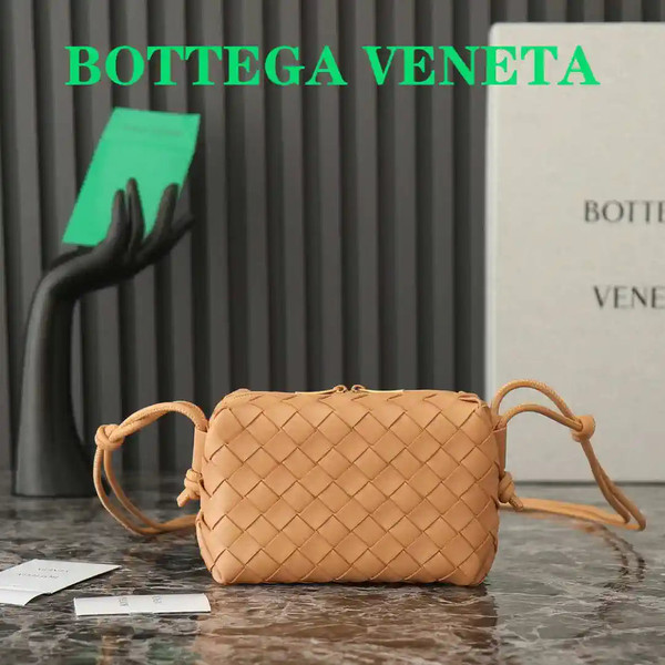 Bottega Veneta BV 680254 Mini Loop Camera Bag Brown