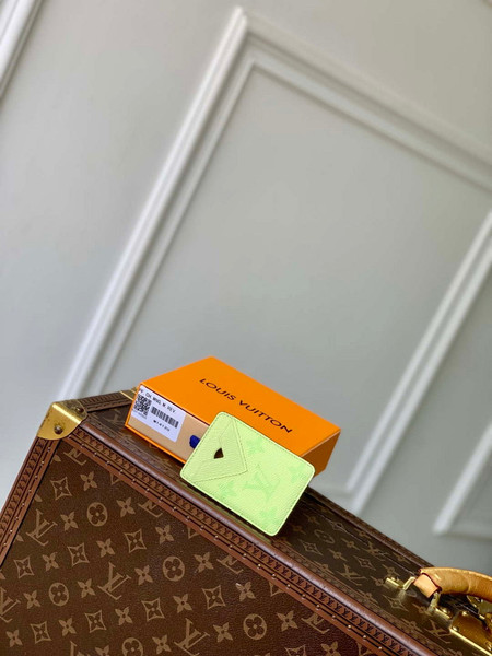 LV M14120 Louis Vuitton Porte-Cartes Magnet Lemon Yellow