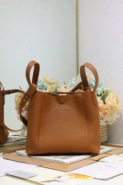 Dior Medium Signature Bucket Bag Grained Calfskin M2841 Brown