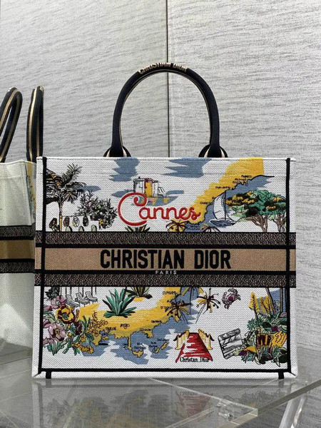 Dior M1286 Souvenir Large Dior Book Tote Natural Raffia and Multicolor Embroidered M1133