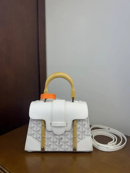 Goyard SAIGR2MINTY51CL51P Saïgon Structuré Mini Bag G89011
