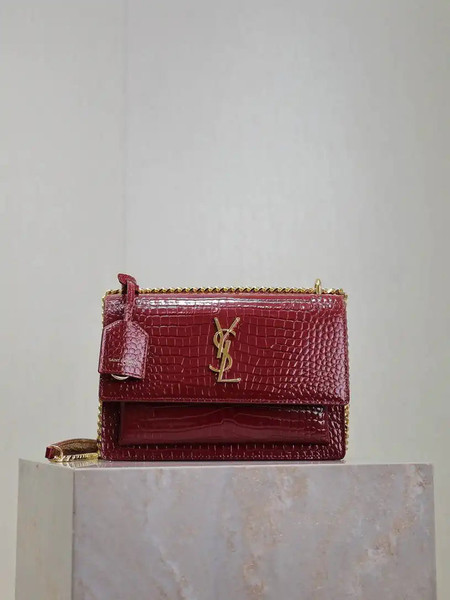 YSL 442906 SUNSET MEDIUM IN Red crocodile leather