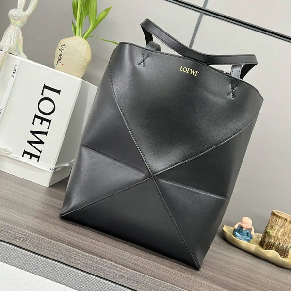 Loewe XL Puzzle Fold tote in shiny calfskin B933Q18X01 Black