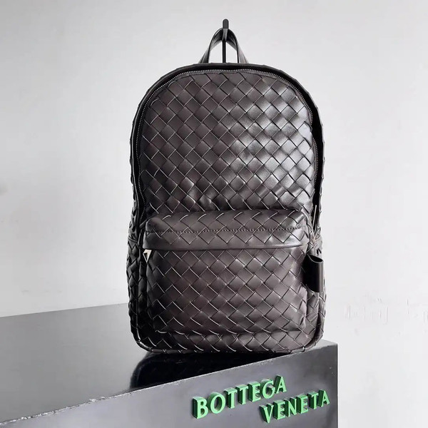 Bottega Veneta BV 828524 Small  Intrecciato Backpack BV99016