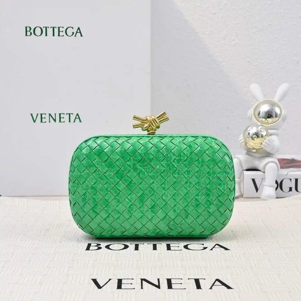 Bottega Veneta BV 717622V01D12929 Knot Snakeskin BV10136