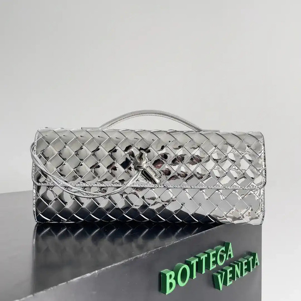 Bottega Veneta BV 741511 Long Clutch Andiamo With Handle Bv99010