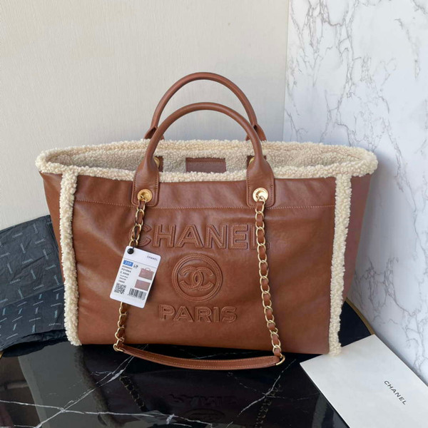 Chanel A66941 Large TOTE Shearling Lambskin & Gold-Tone Metal Brown & Beige