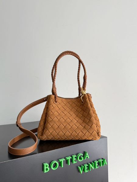 Bottega Veneta Small Andiamo Parachute Suede Leather BV 796569VCPPT8060 BV92135