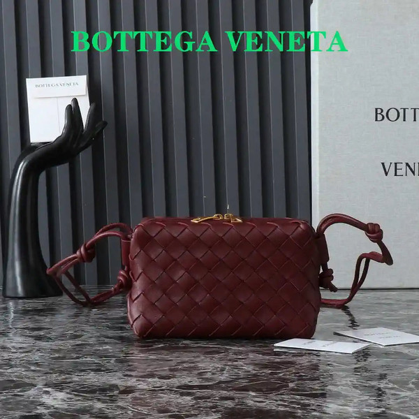 Bottega Veneta BV 680254 Mini Loop Camera Bag Wine Red