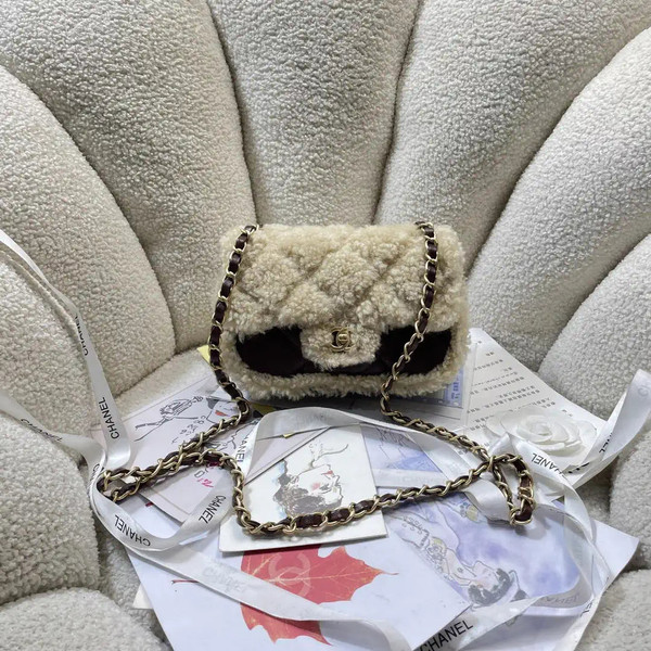 Chanel AS5148 Mini Flap Bag Shearling Lambskin & Gold-Tone Metal wine Red