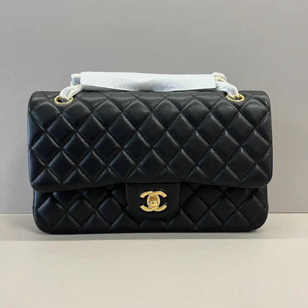 Chanel A01112 Flap Classic 11.12 Handbag Lambskin Black