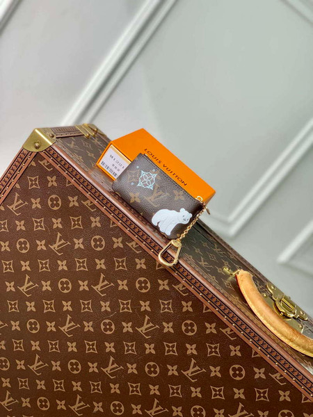 LV M12229 Louis Vuitton Key Pouch