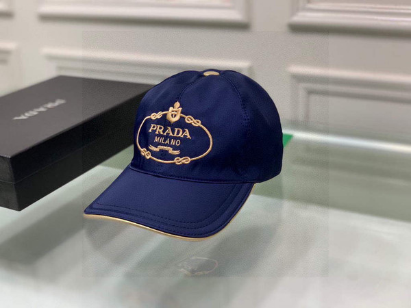 Prada Re-Nylon bucket hat P91225