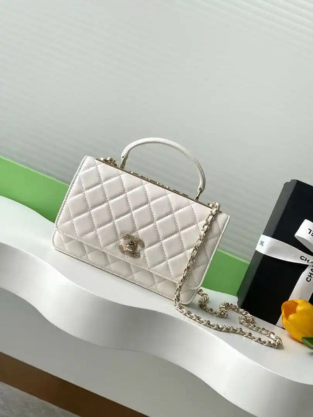 Chanel AP4323 Wallet On Chain Lambskin Diamanté Gold White
