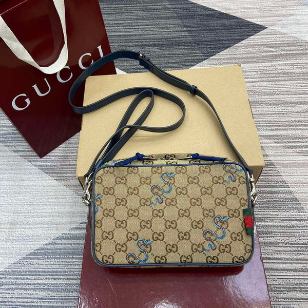Gucci 817771 Small Embroidered Snake Crossbody Bag Apricot cloth