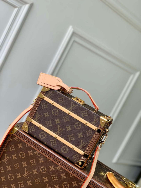 LV M11118 Louis Vuitton Handle Trunk Monogram