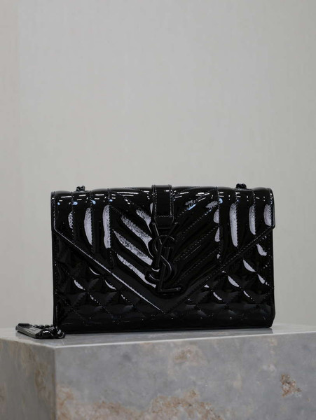 YSL 600195 Envelope Small In Quilted Black Patent leather with black buckle