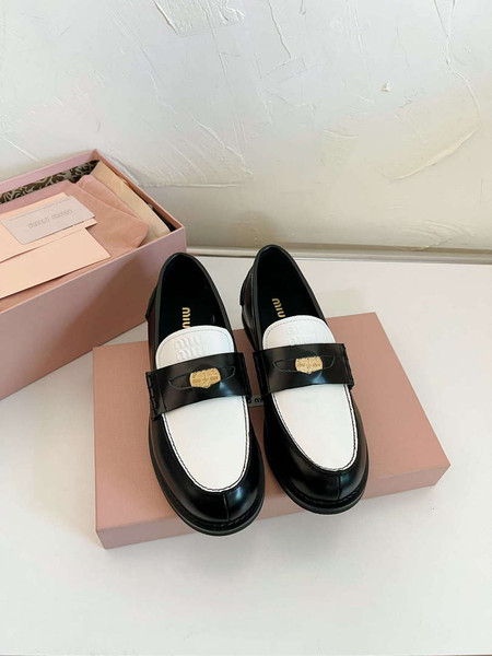 MiuMiu 5D773D Women's Leather loafers Miu8036