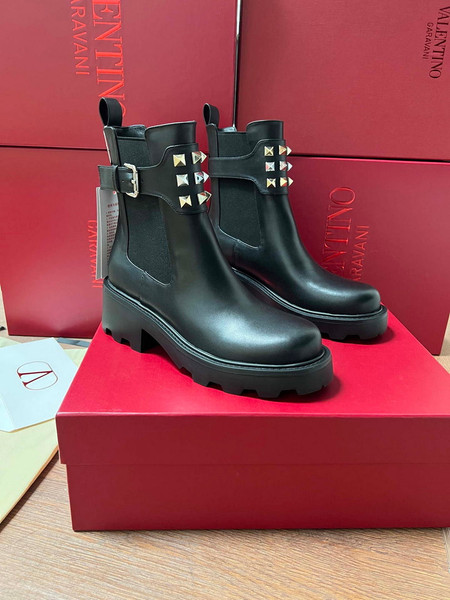 Valentino Studded Ankle Boots Fashion Shoes 55MM V62400