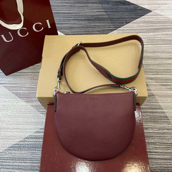 Gucci 824529 Gucci B Small Bag Ancora red