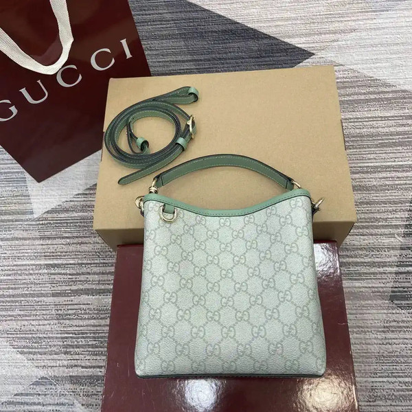Gucci 815118 GG Emblem small bucket bag Green fabric