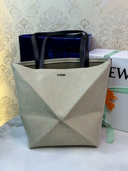 Loewe Medium Puzzle Fold tote in Linen embroidery A657G50X01 Beige