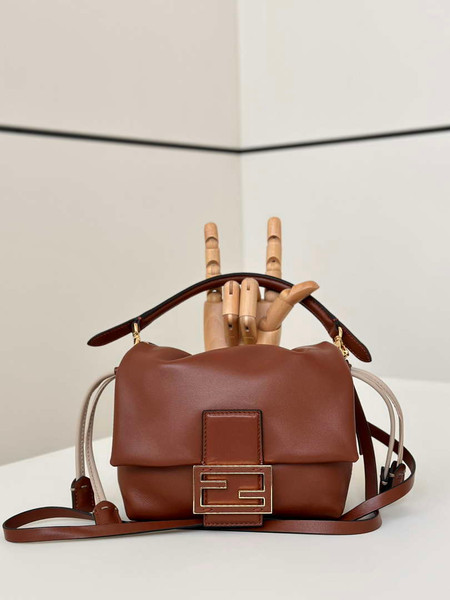 Fendi 8BS105ABVEF0K7E Mamma Baguette Small Brown nappa leather mini bag 8677