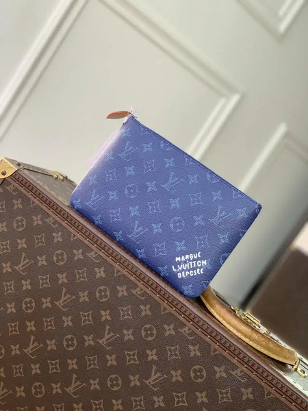LV M27109 Louis Vuitton Key Pouch M Ocean Blue