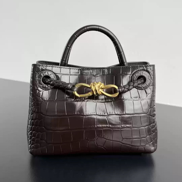 Bottega Veneta BV 777614 Mini Andiamo Crossbody Bag BV9052