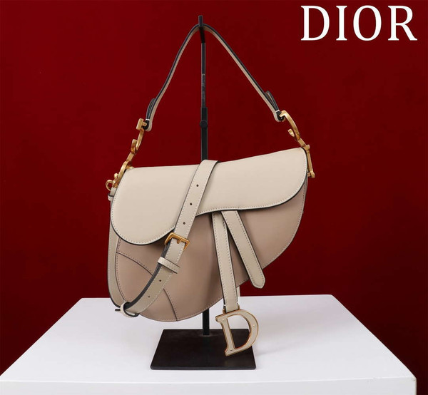 Dior M0455 Saddle Bag with Strap Dior Oblique Jacquard and Natural Smooth Calfskin