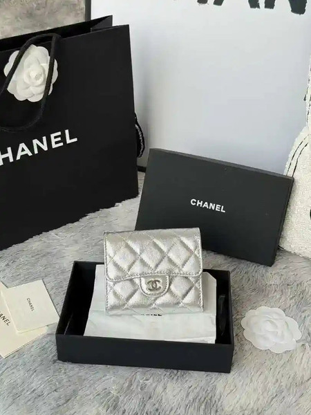Chanel AP0231 Classic Small FLAP Wallet Silver Lambskin