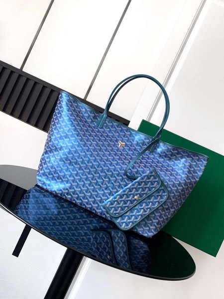Goyard STLOUIGMLTY08CL08P Saint Louis GM Bag Pearly Blue