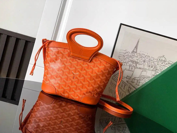 Goyard BELUGAMINTY01CL03P Beluga Mini Bag G89030