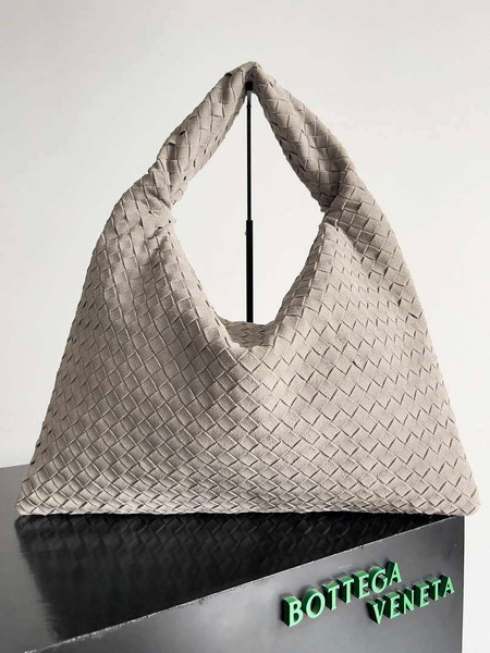 Bottega Veneta BV 763970 Large Hop Fondant Bag Gray Suede Leather