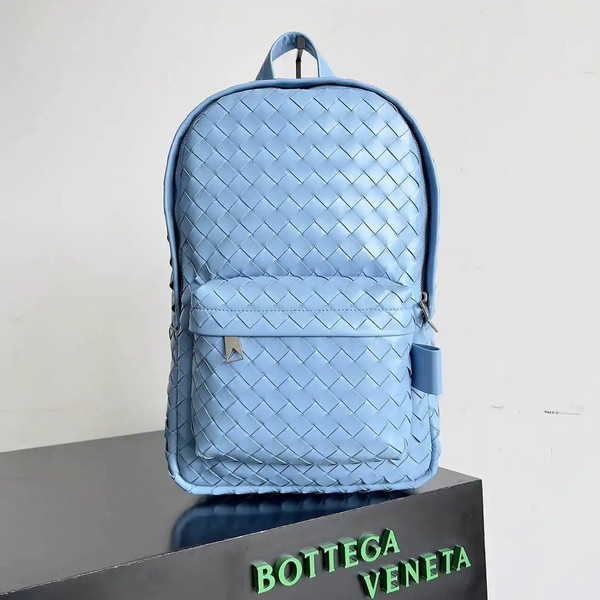 Bottega Veneta BV 828524 Small  Intrecciato Backpack BV99013