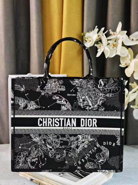 Dior M1286 Large Book Tote Toile de Jouy Embroidery M1112