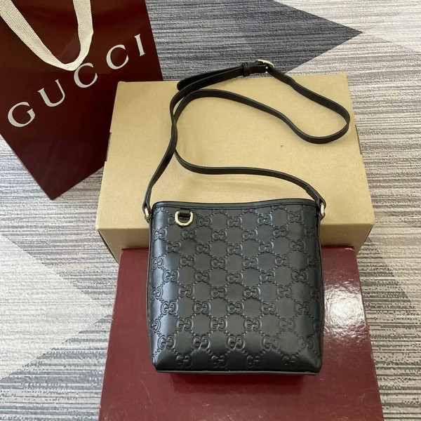 Gucci GG Emblem nano bucket bag 847090 Black
