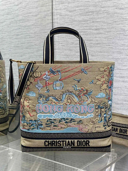 Dior M1288 Large Resort-style handbags Saint-Tropez M9310