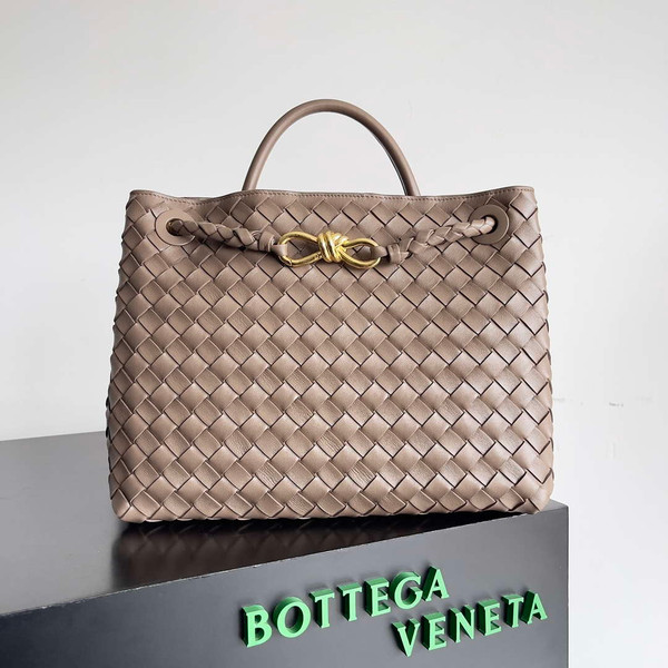 Bottega Veneta BV 766016 Medium Andiamo BV9018